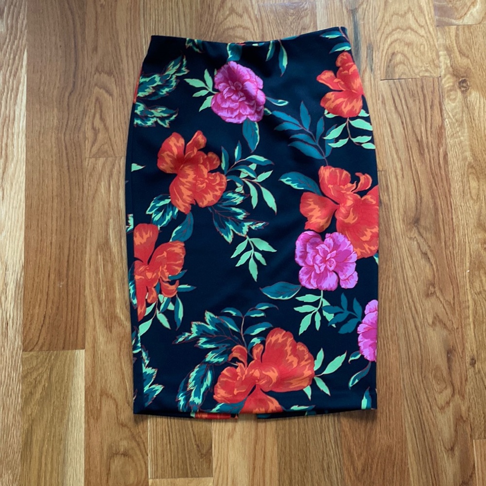 Express Floral Pencil Skirt - size 4